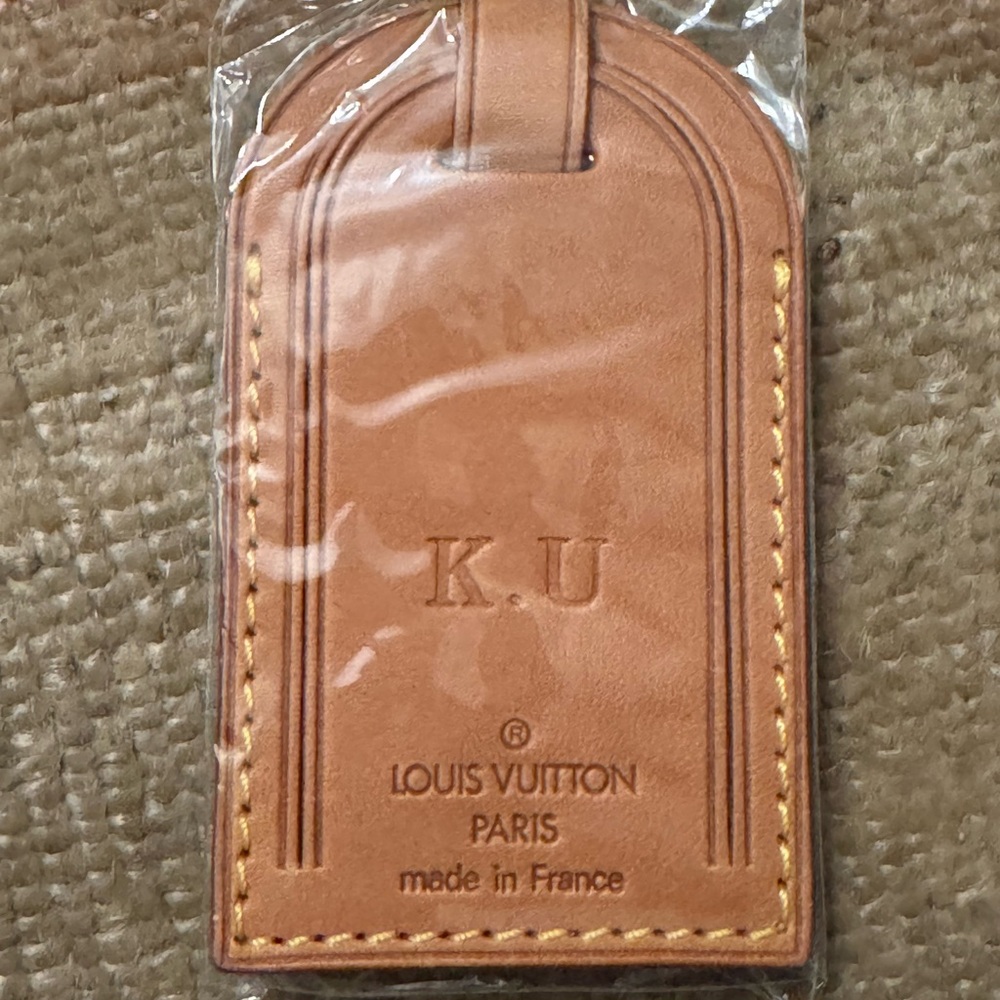 Louis Vuitton K.U custom Leather luggage Tag